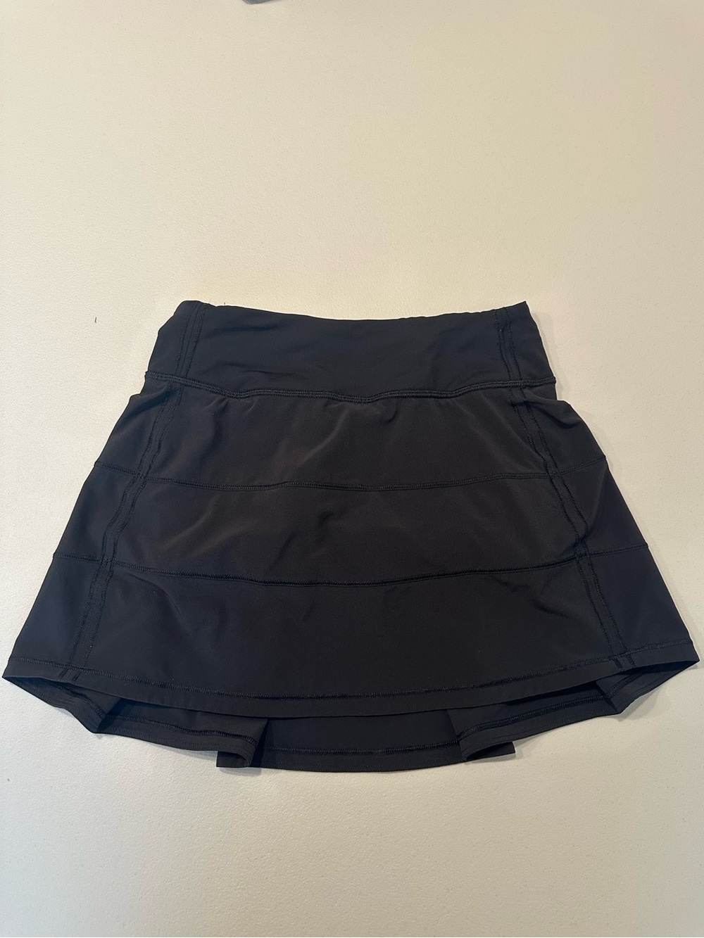 lululemon Women’s Black Pace Rival Skirt Size 0 Tall 15”